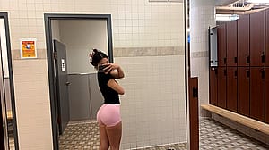 I promise you’ll never see some ass like mine 😘'