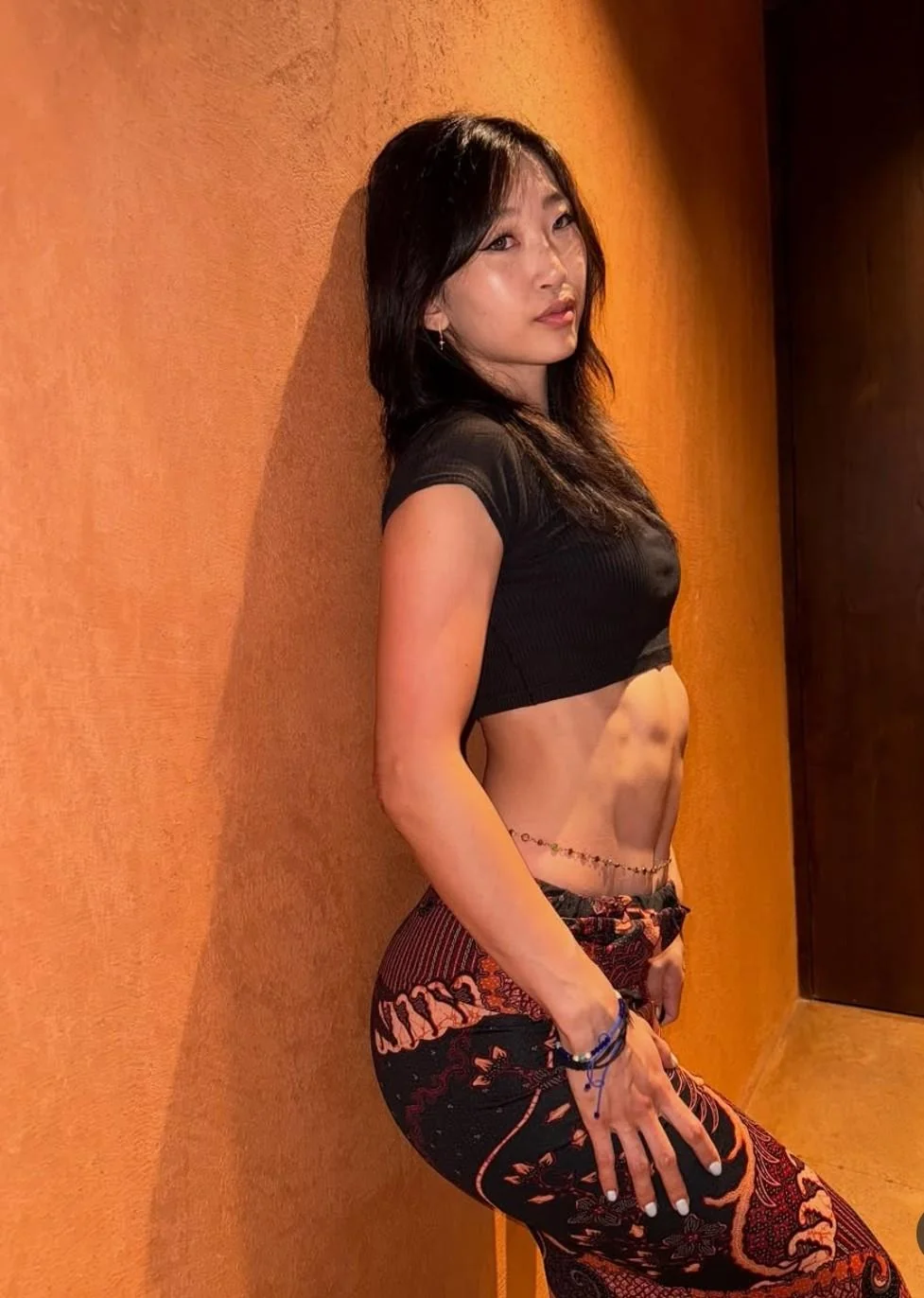 Emma Mei-Li picture 3 of 5