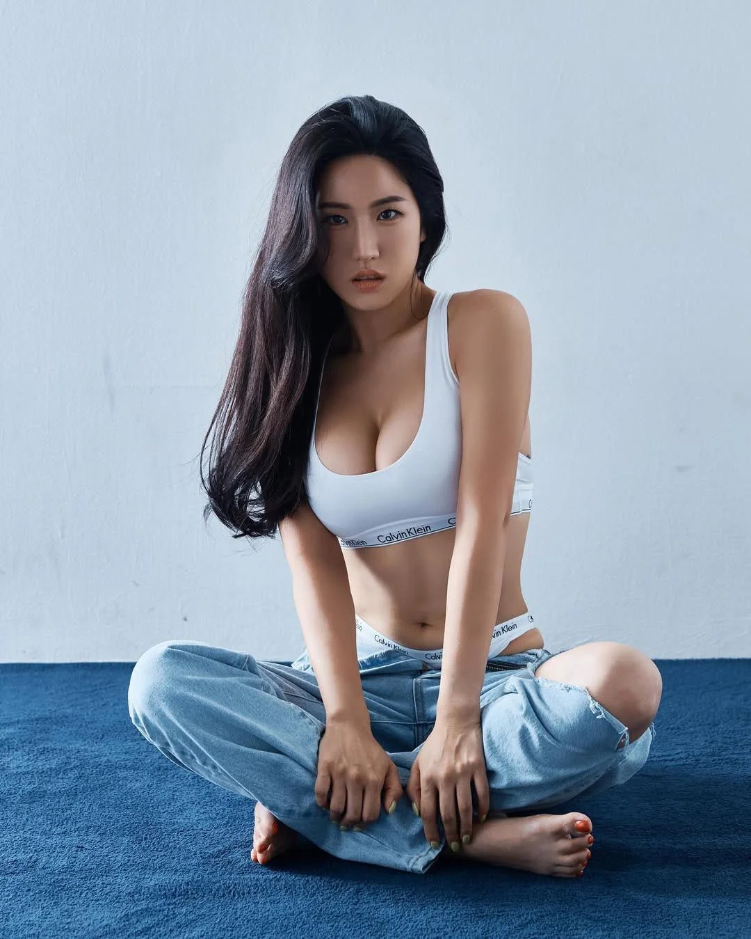Youjeong Shin 🇰🇷 (shinyoojeong) picture 3 of 10