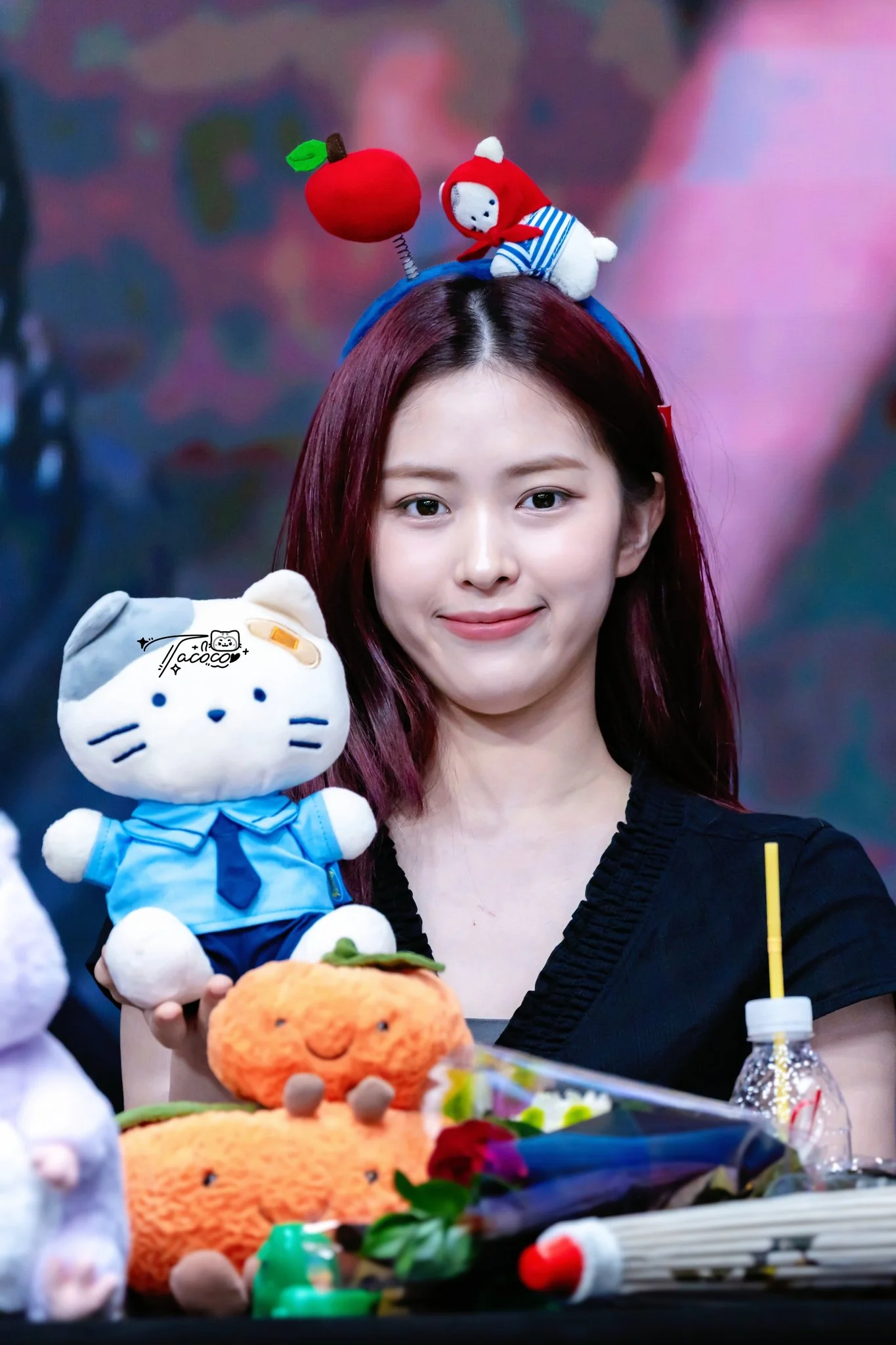 Itzy Ryujin picture 2 of 2
