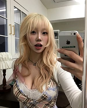 Asian blonde'