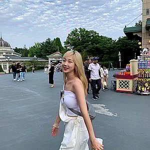Asian blonde'