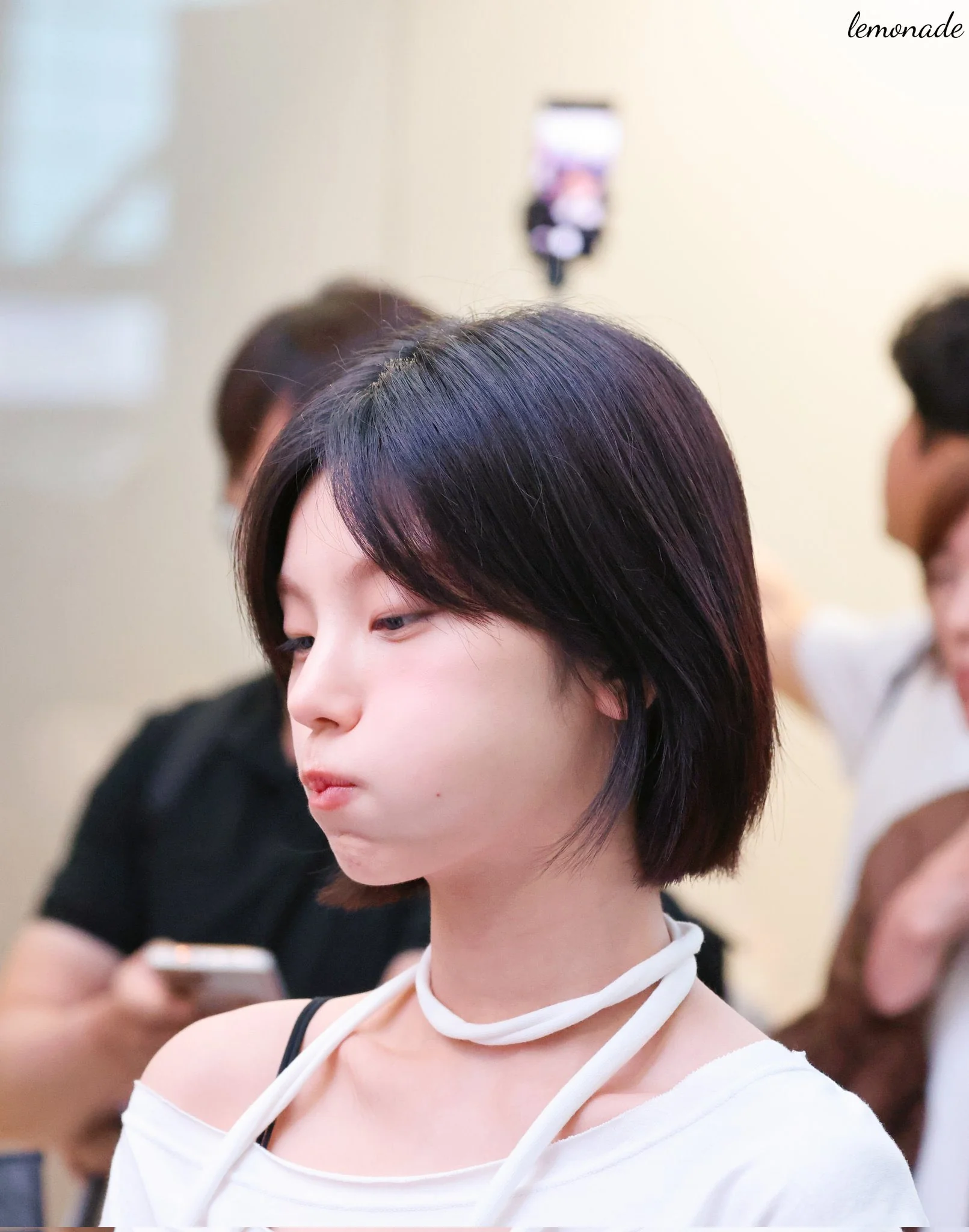 Itzy Yeji picture 1 of 2