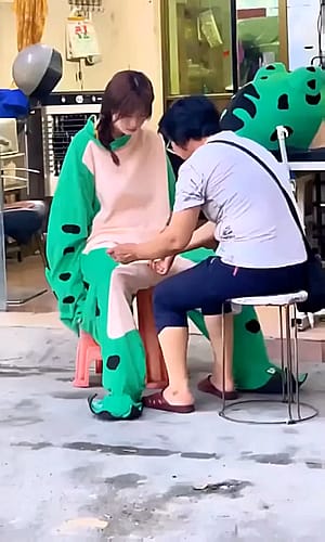 cutie frog'