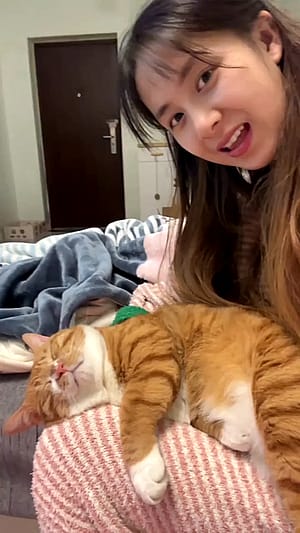 Cutie with her cutie'