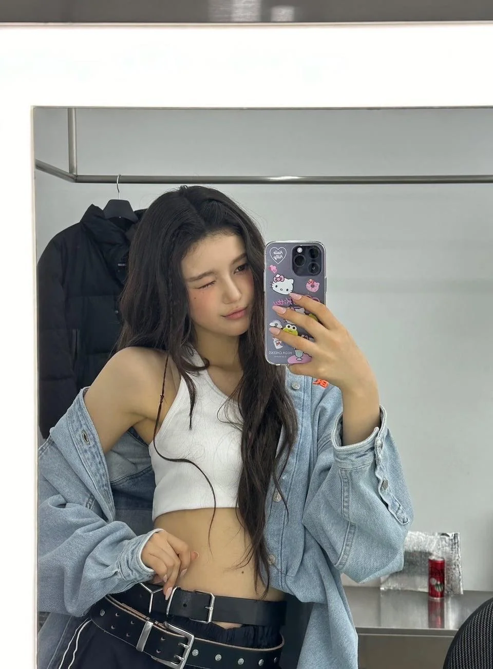 New jeans Danielle picture 2 of 2