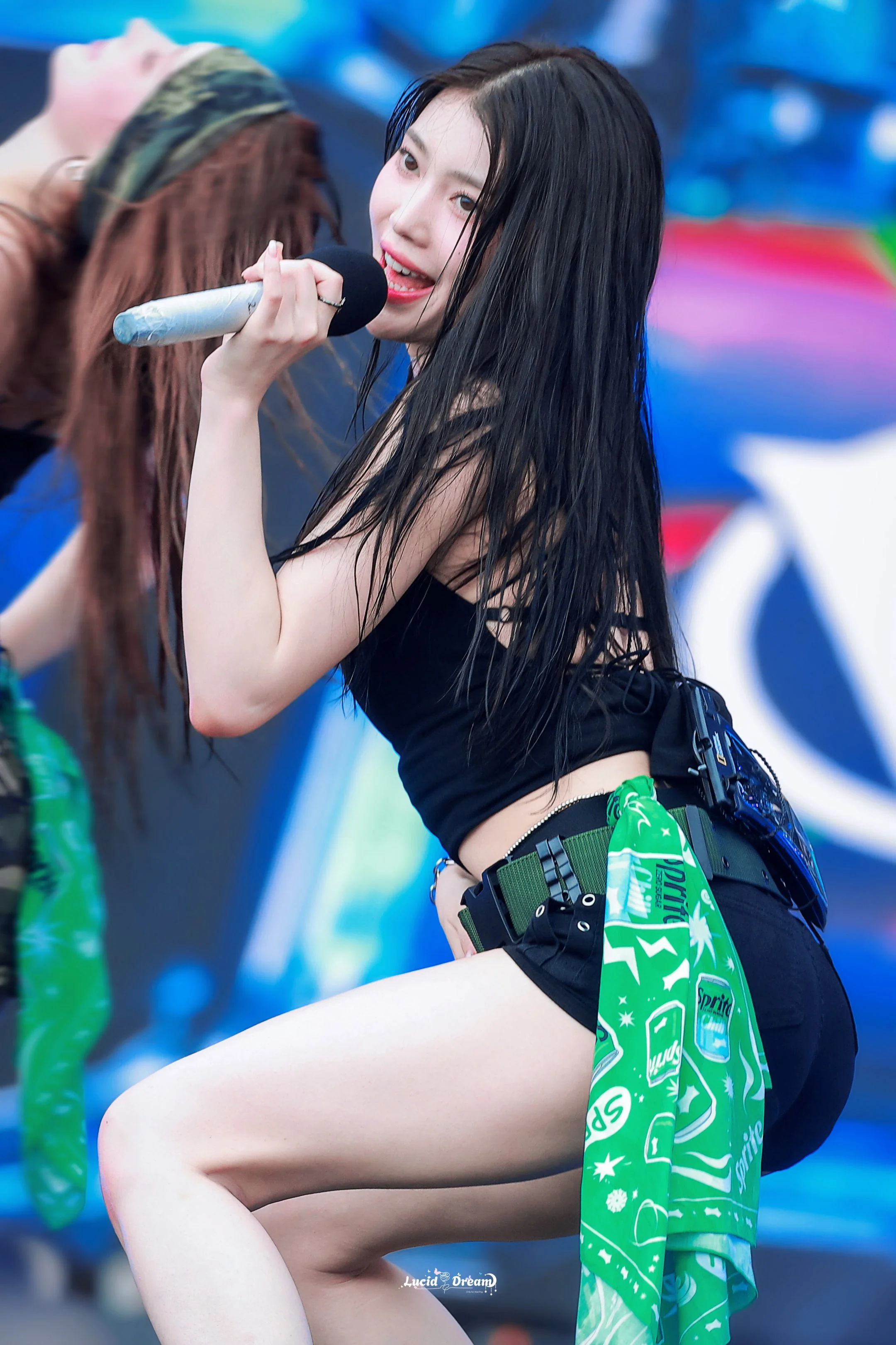 Kep1er Xiaoting picture 3 of 4