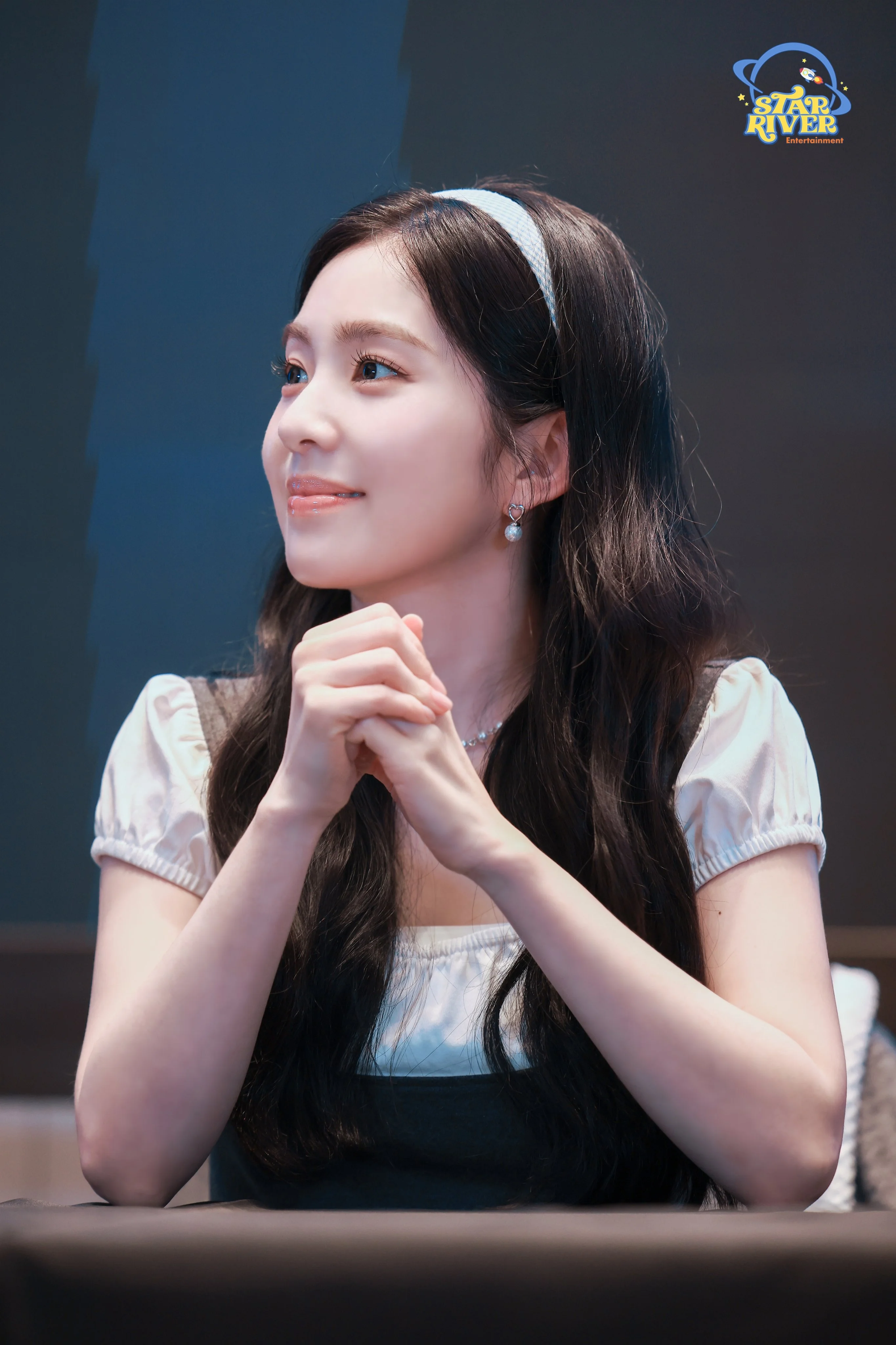 Red Velvet - Irene picture 2 of 3