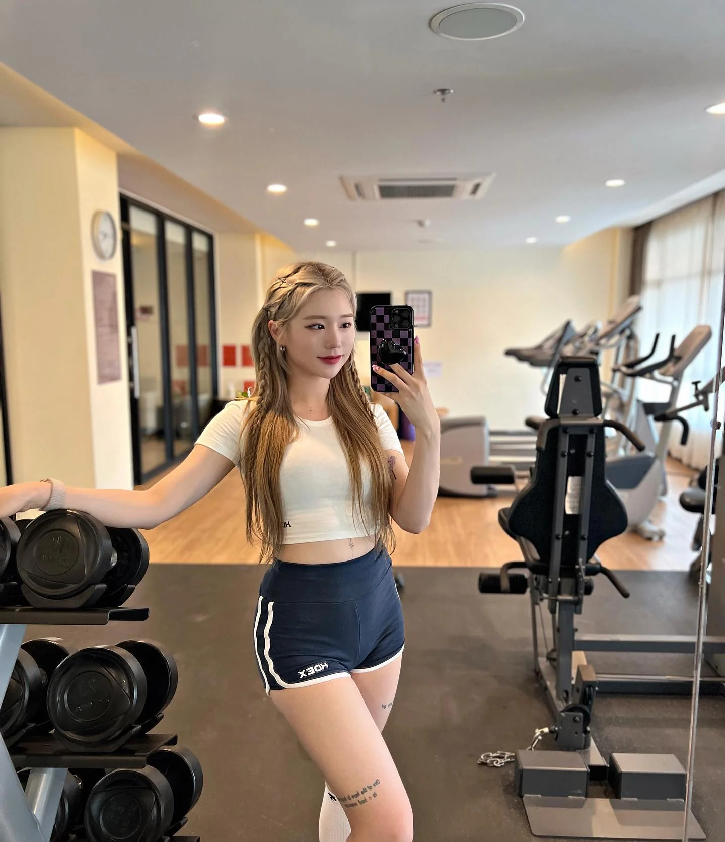Asian blonde picture 4 of 10