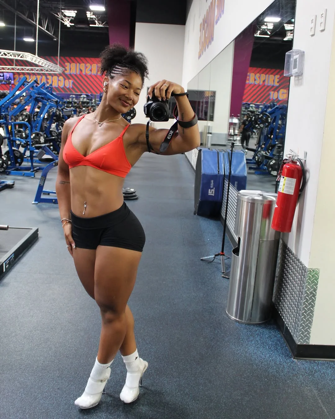 Kristin Townsend (@coachktownfit_) picture 11 of 12