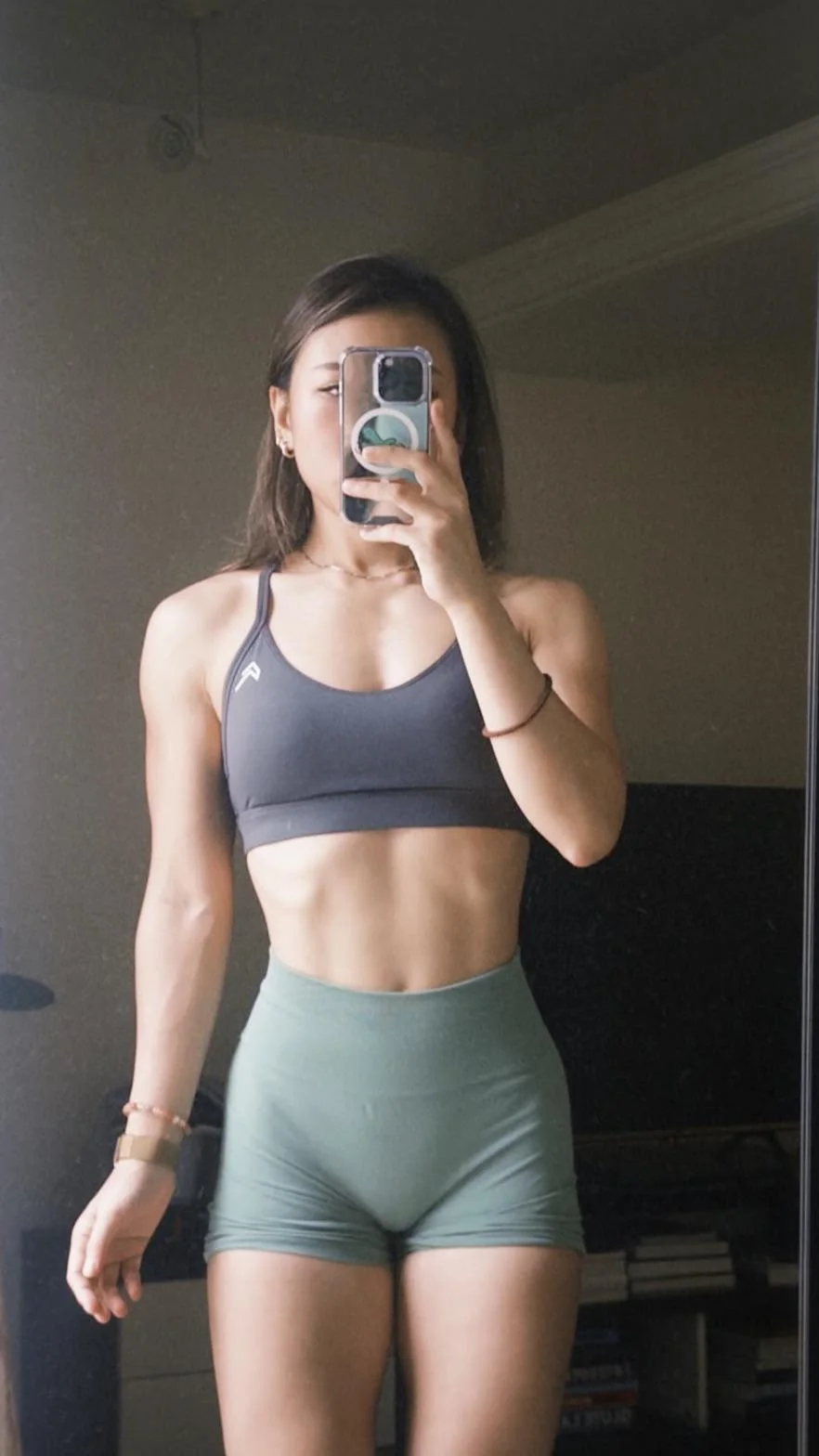 Emily picture 1 of 1