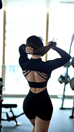 Tia Zhao'
