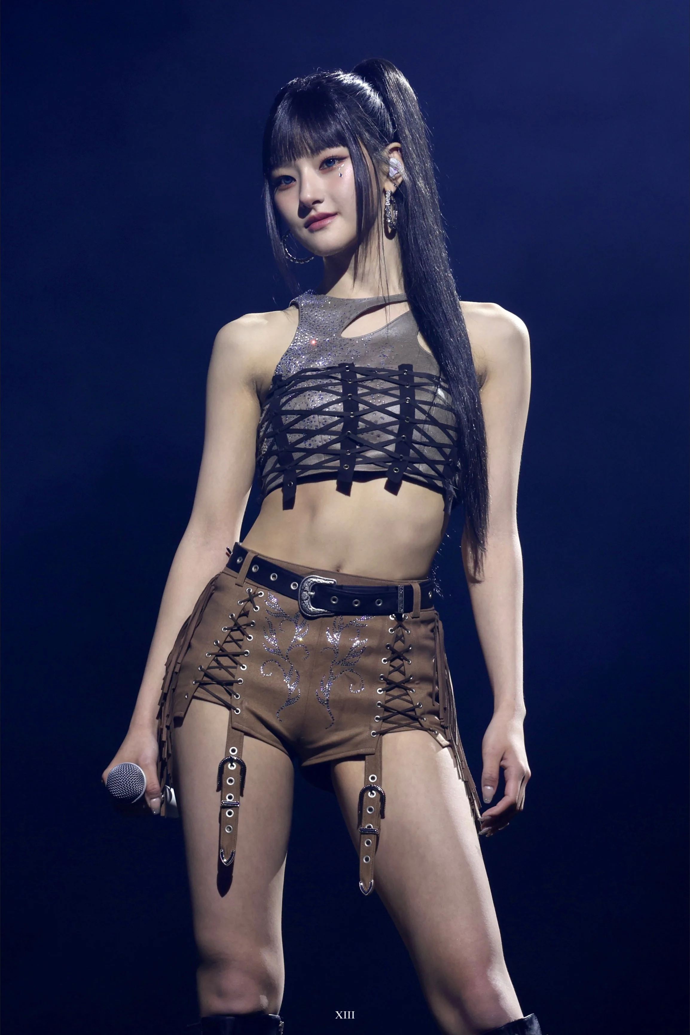 Haneul picture 1 of 4