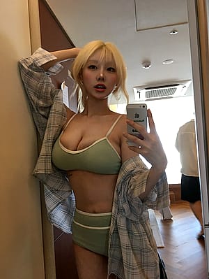 Asian blonde'