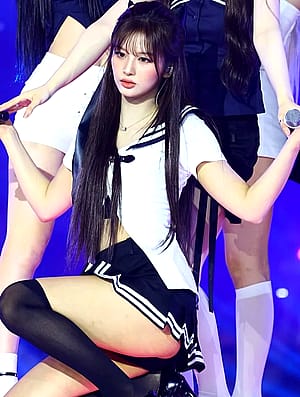 NMIXX Sullyoon'