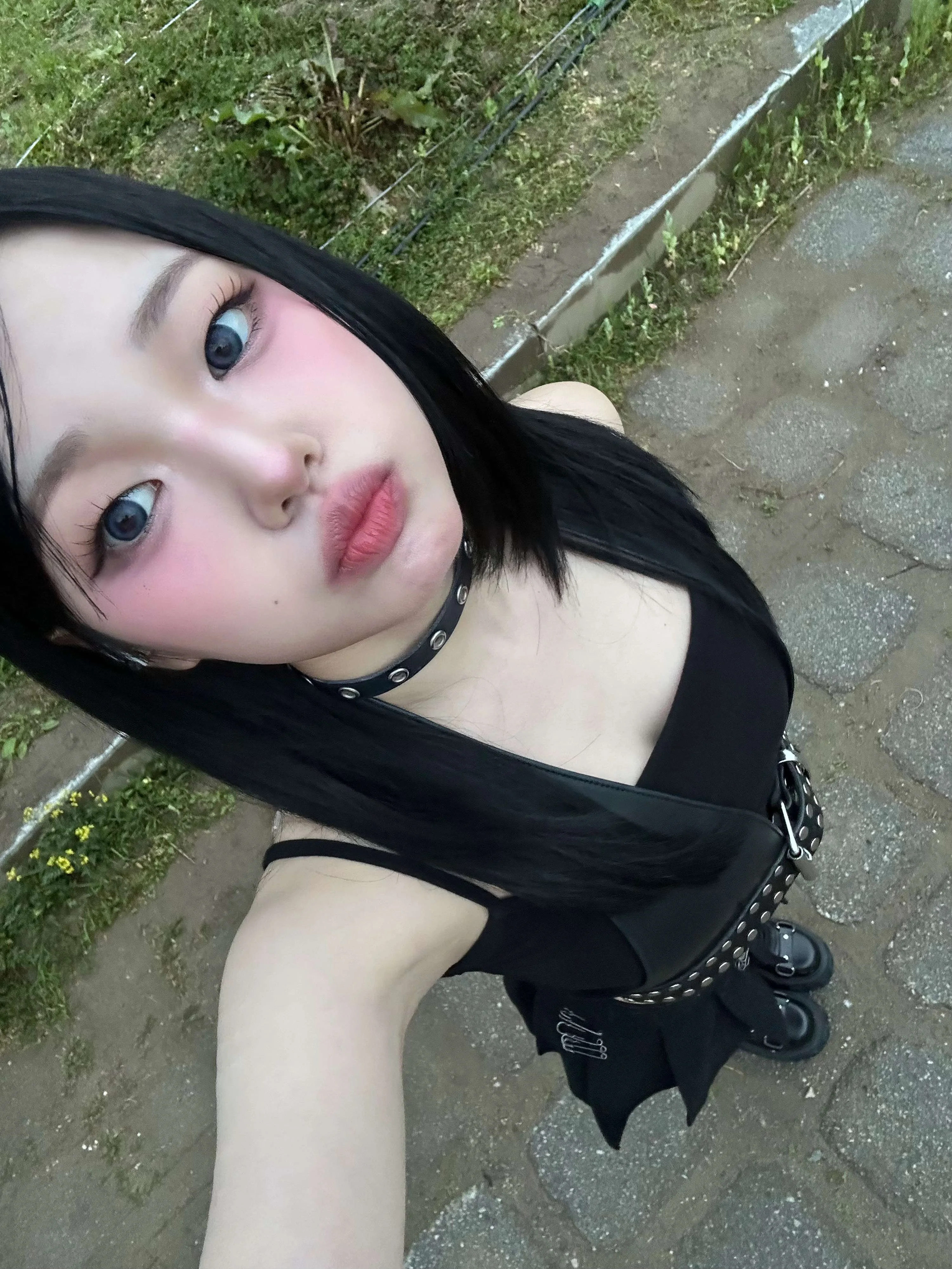 CLASS:y Boeun picture 1 of 2
