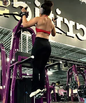 Yanah back muscles'