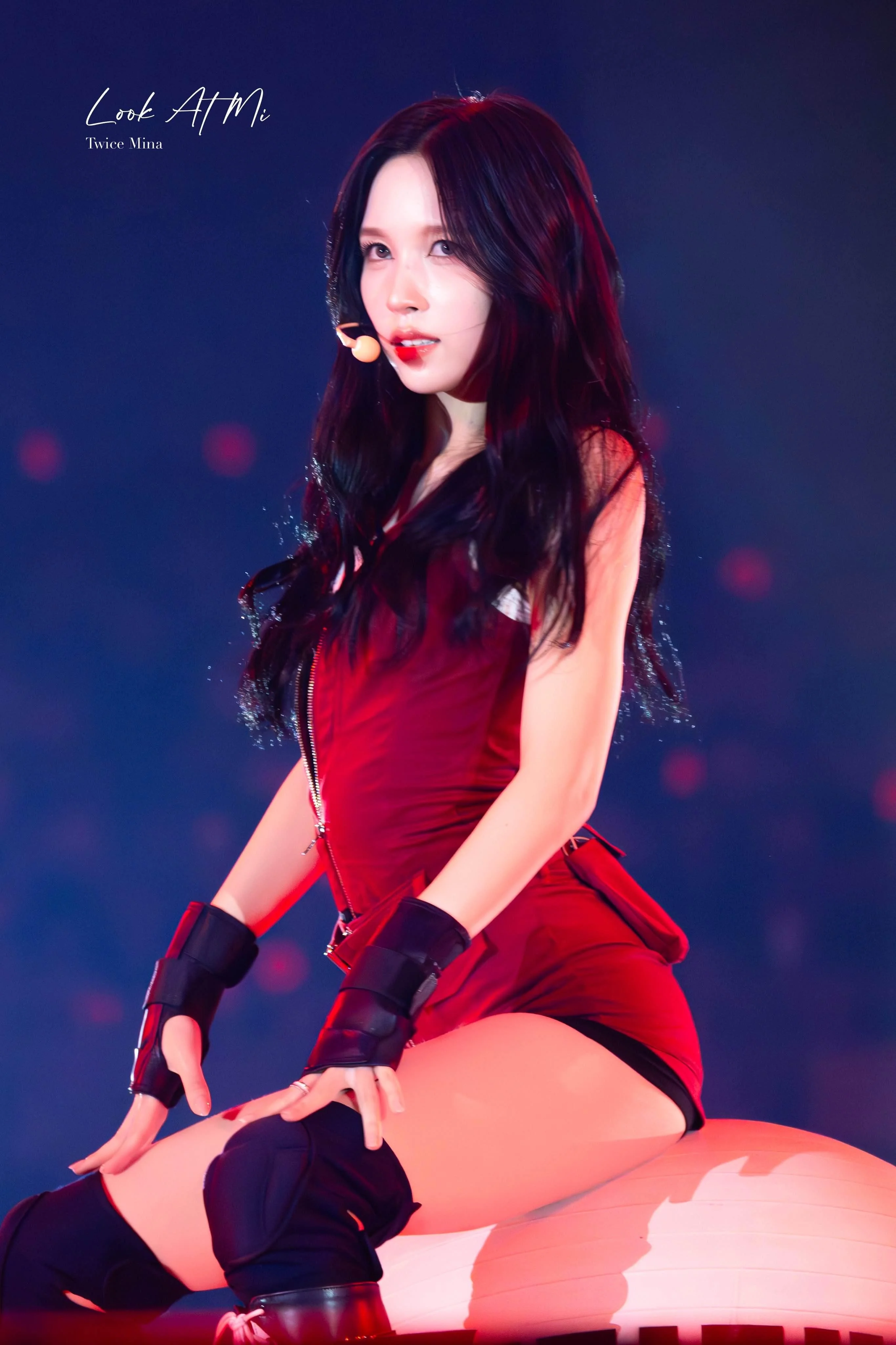 TWICE Mina picture 4 of 4