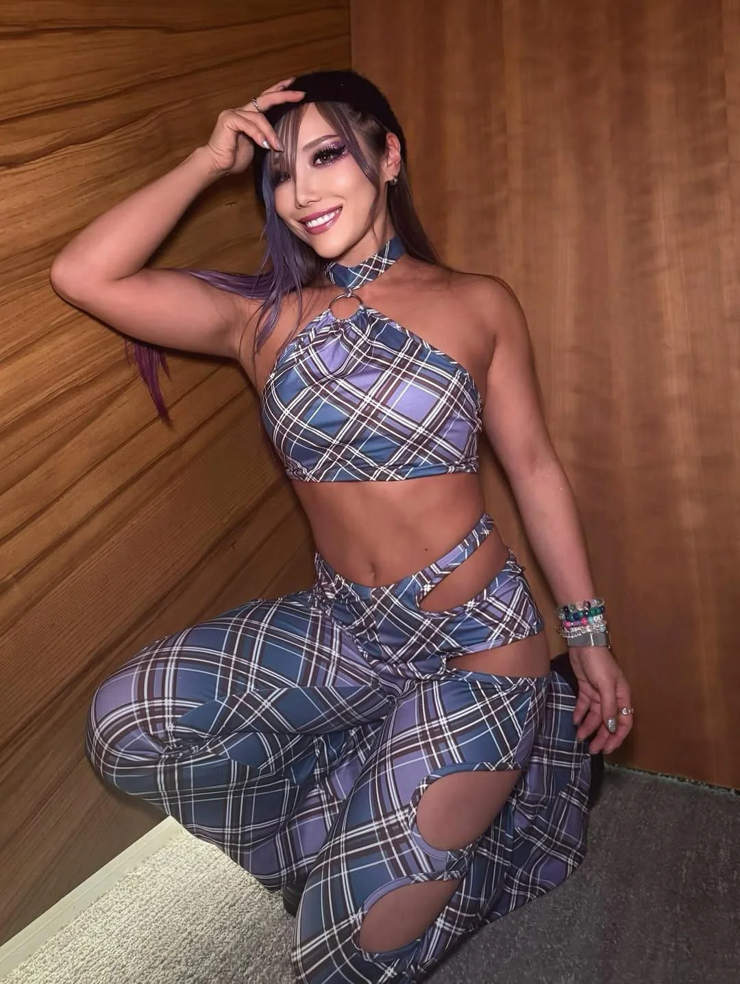 Kairi Sane picture 2 of 2
