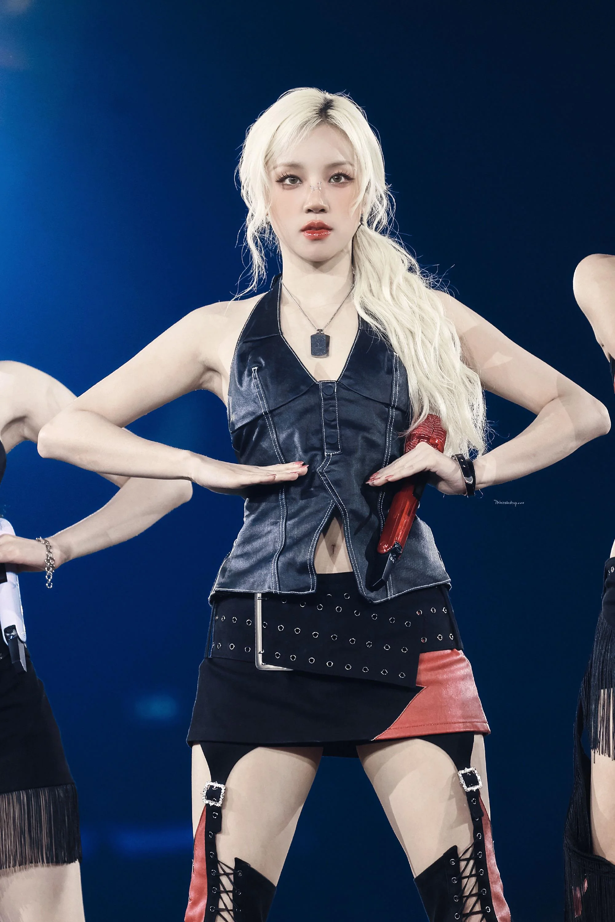 Yuqi picture 1 of 1