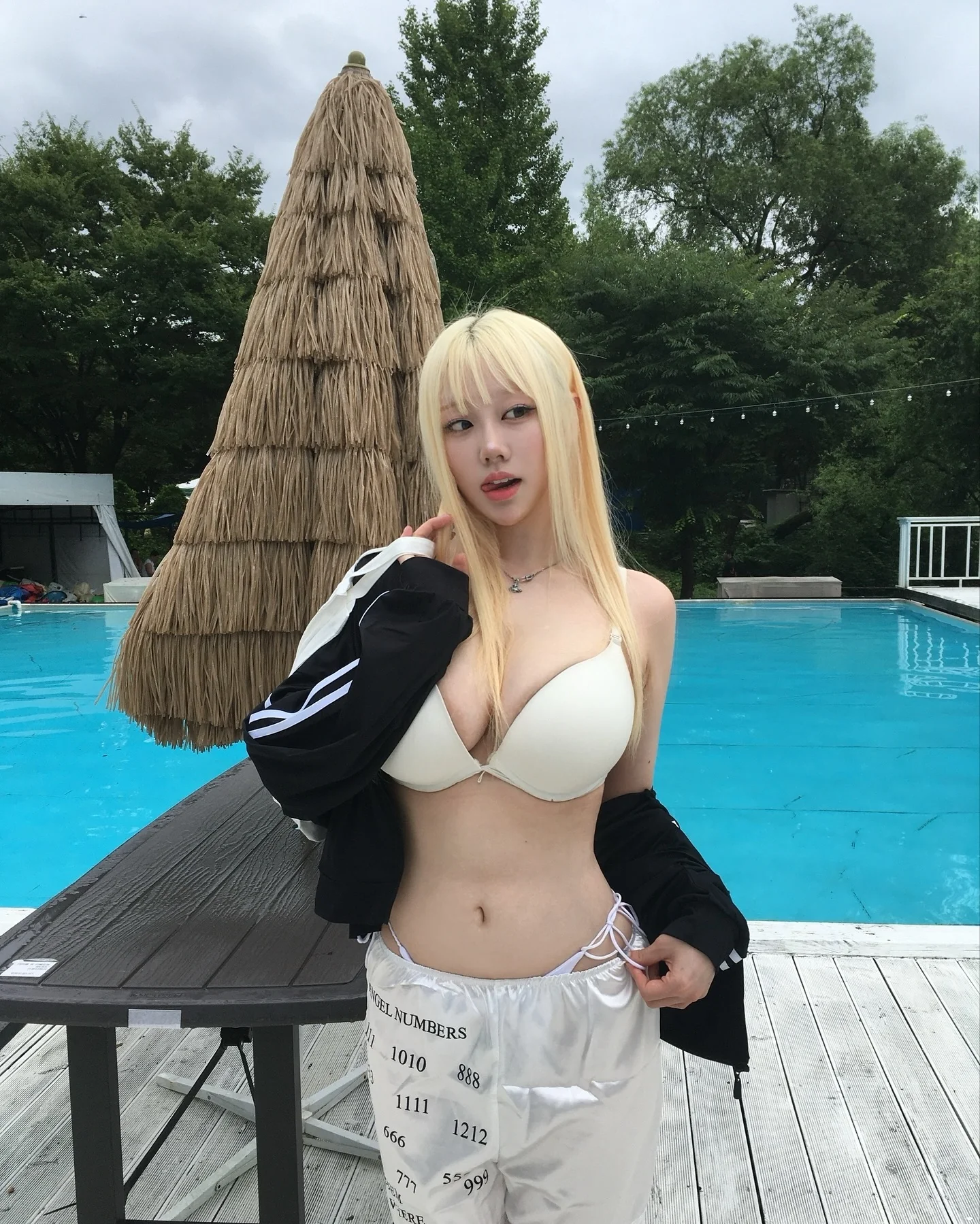 Blonde and busty picture 3 of 5