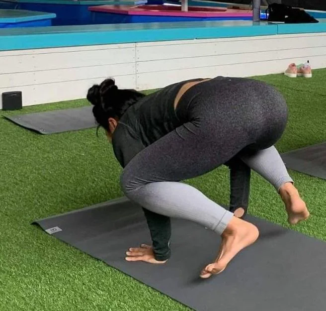 Japanese yoga-loving wife picture 1 of 2