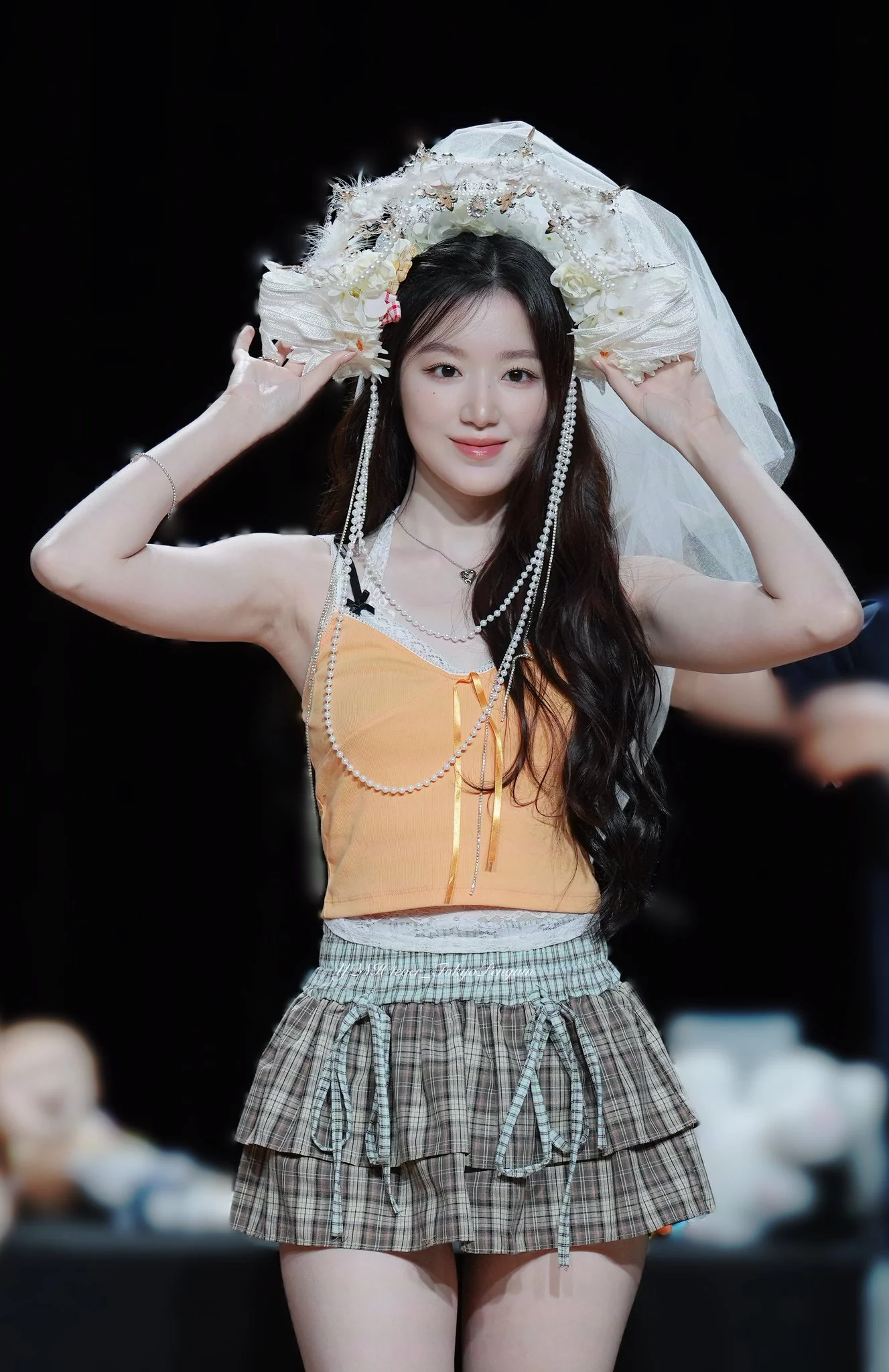 Shuhua picture 2 of 4