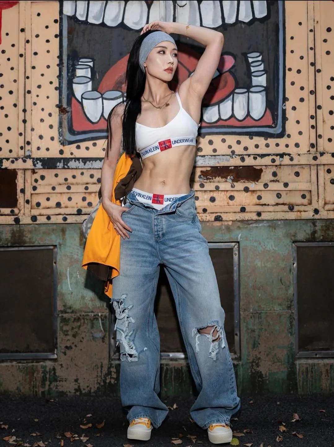 Zhang Hanxi Hazel picture 4 of 6