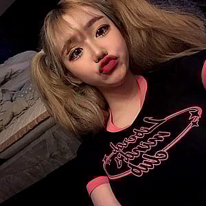 Blonde pigtails'