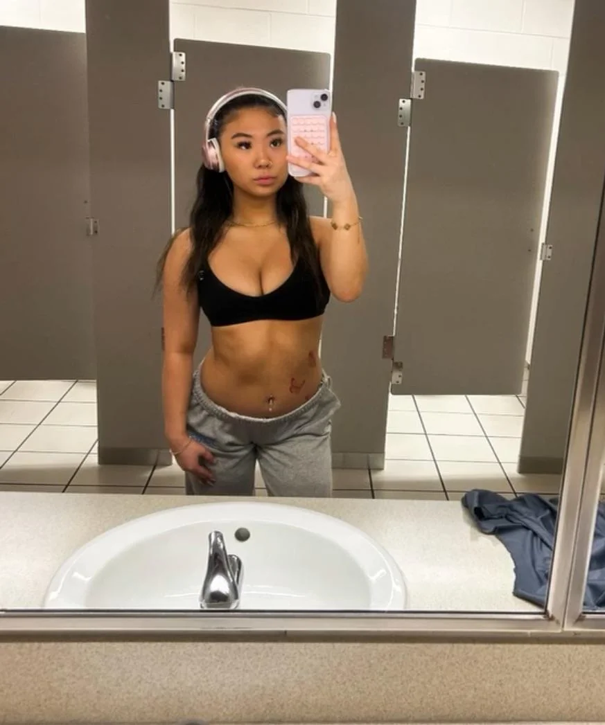 rayah.lifts picture 1 of 4