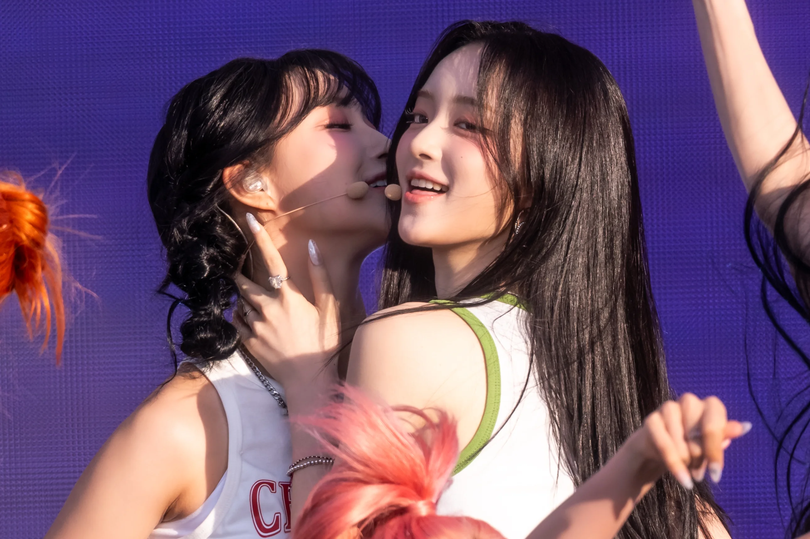 ICHILLIN' E.Ji picture 3 of 3