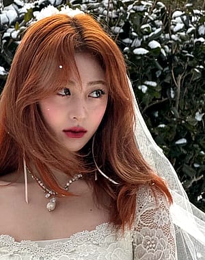 Le sserafim Yunjin'