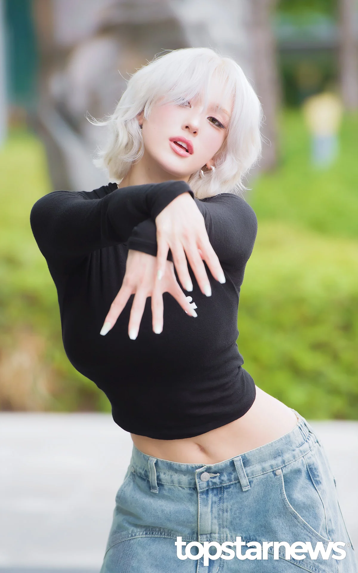Somi picture 1 of 3