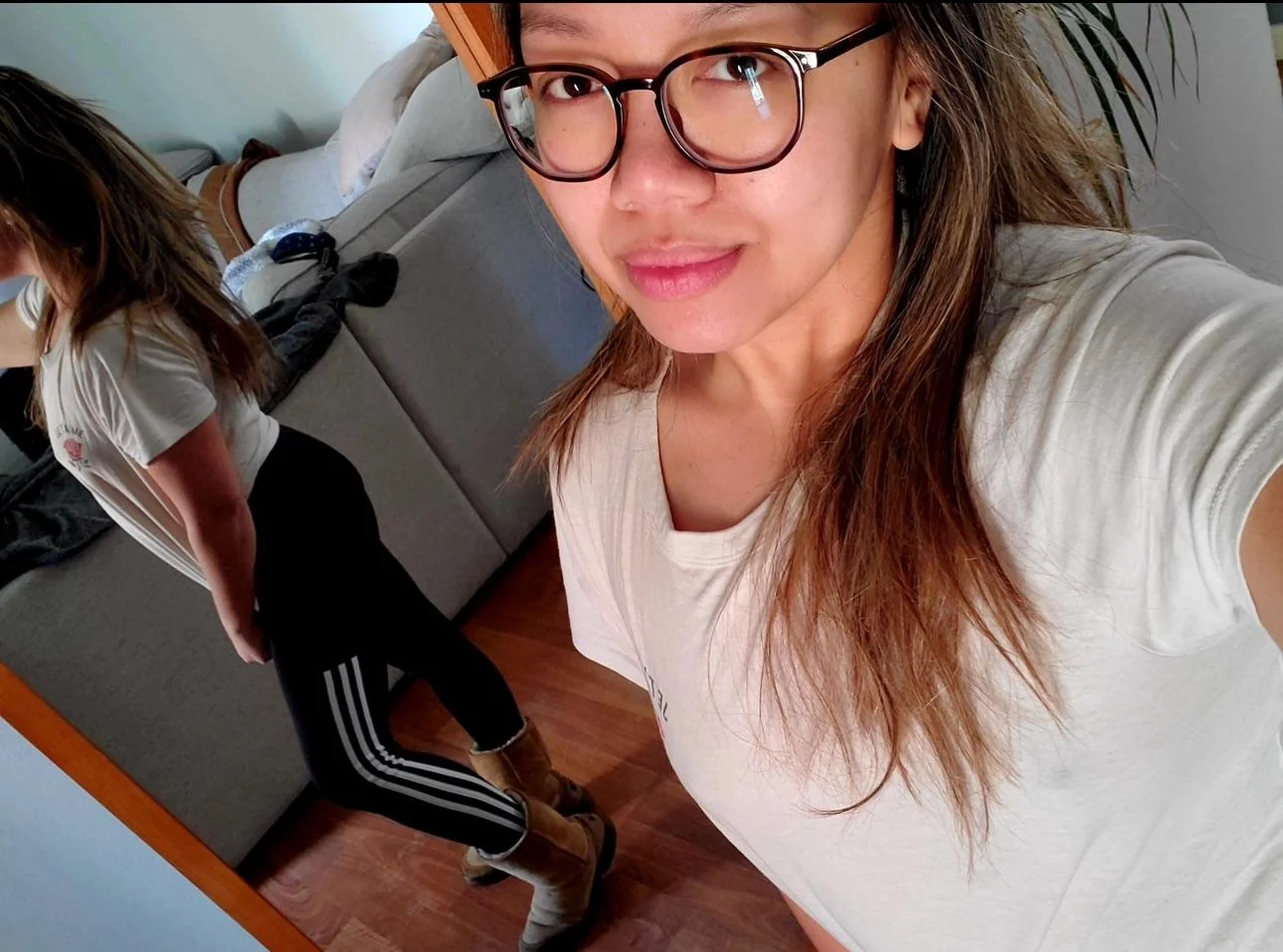 Mirror selfies - thoughts? picture 2 of 3