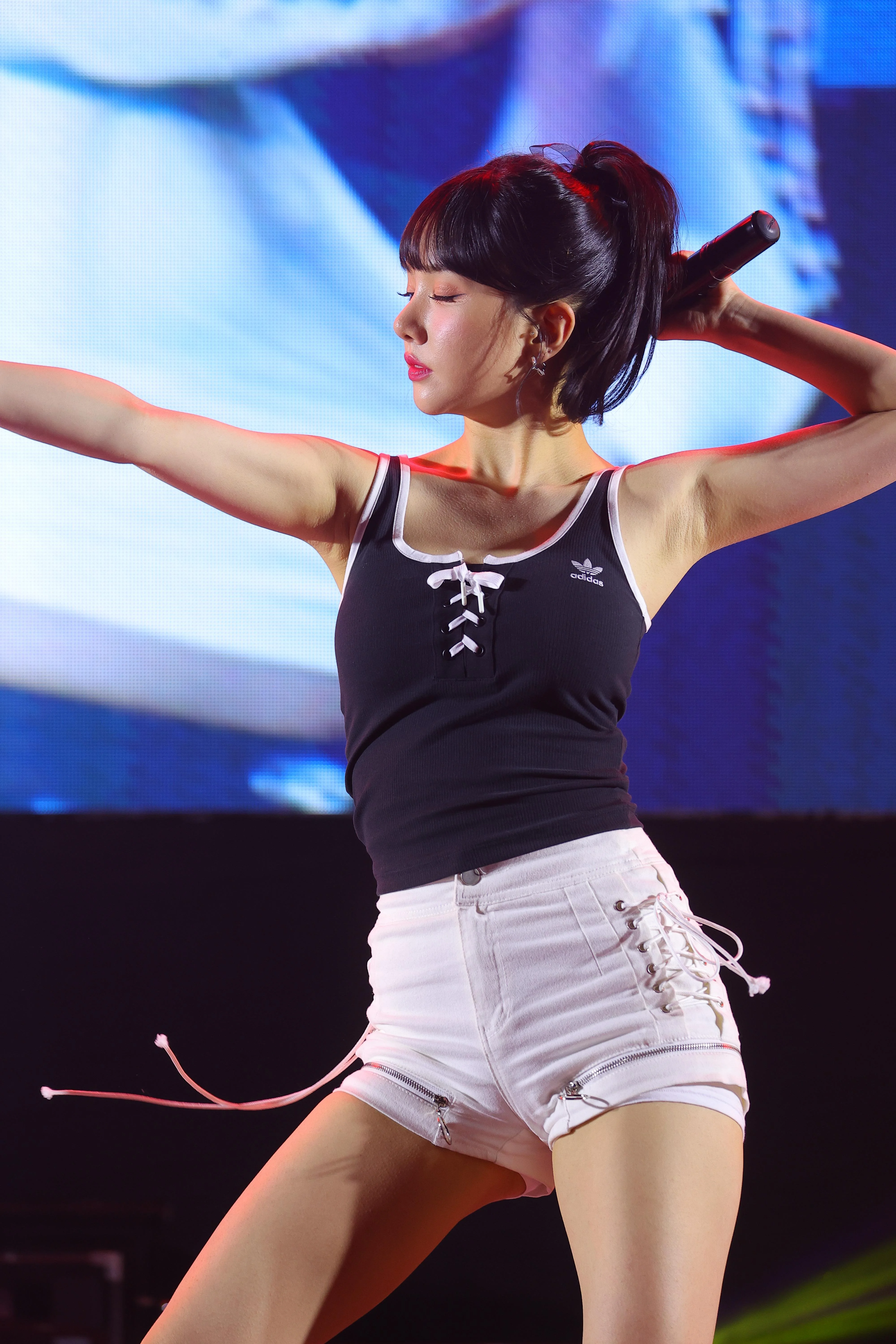 VIVIZ Eunha picture 1 of 1