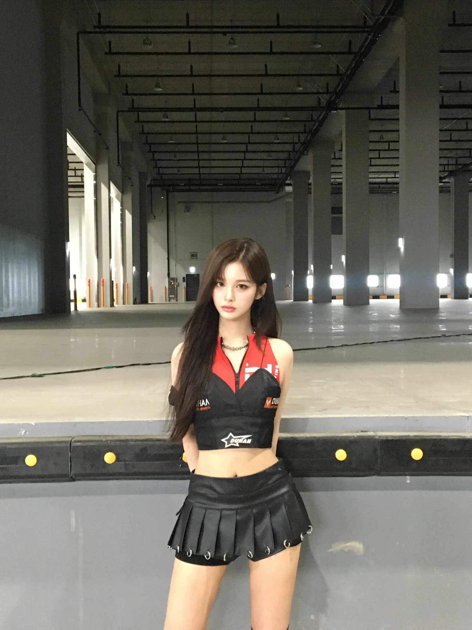 NMIXX Sullyoon picture 1 of 4