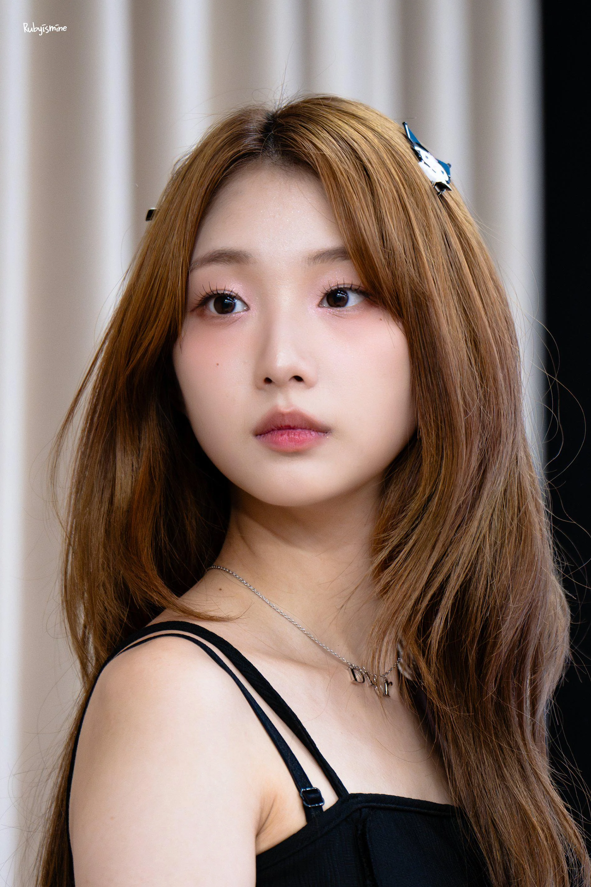 Yeojin picture 1 of 1