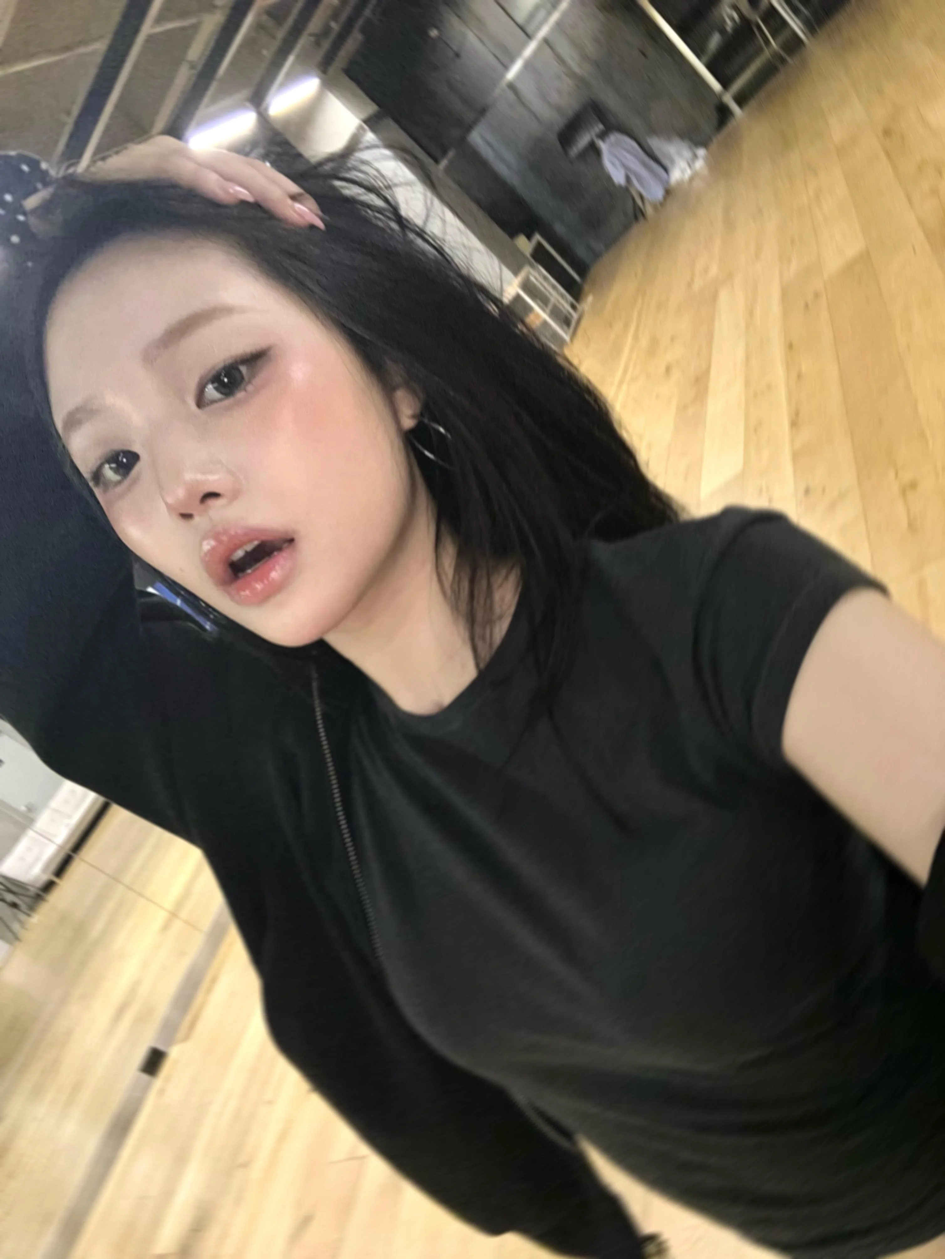 CLASS:y Boeun picture 1 of 1