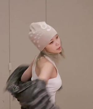 Chaewon - LeSserafim'