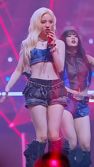 G-Idle Yuqi'