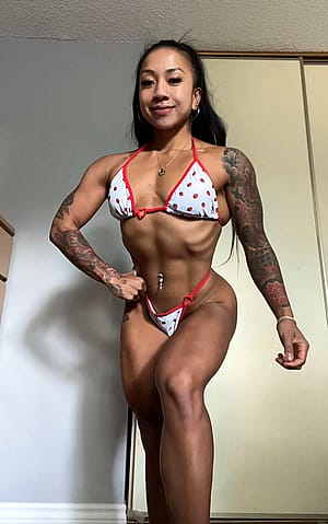 Think you can survive my leg day?'