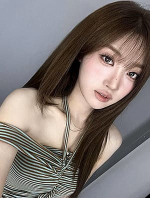 EVERGLOW Sihyeon'
