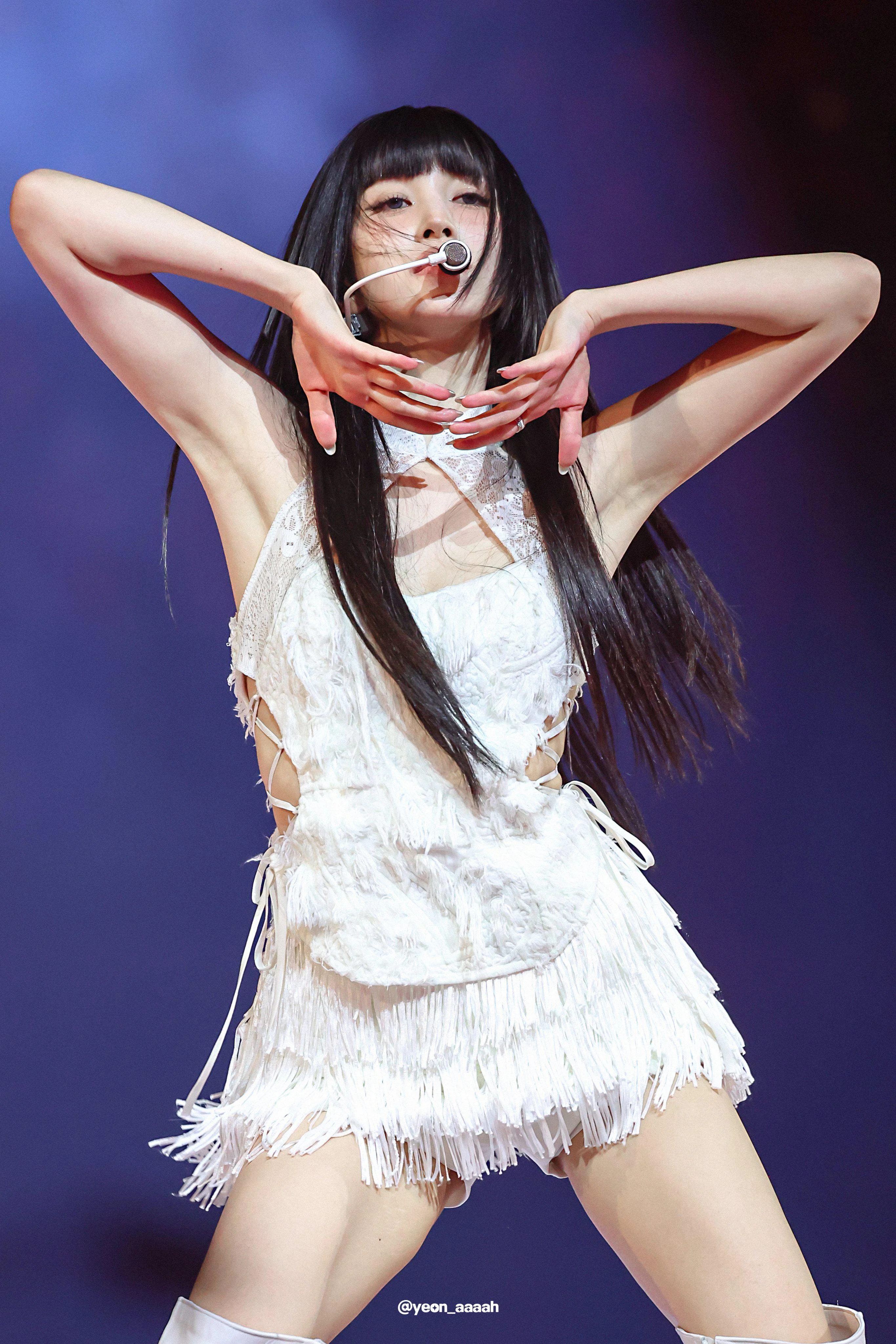TWICE Mina picture 1 of 1