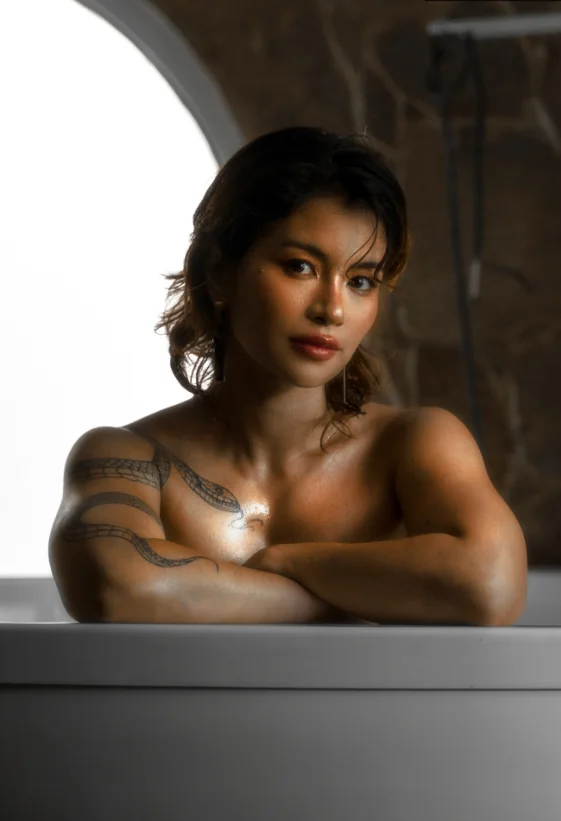Nyaaati picture 3 of 6