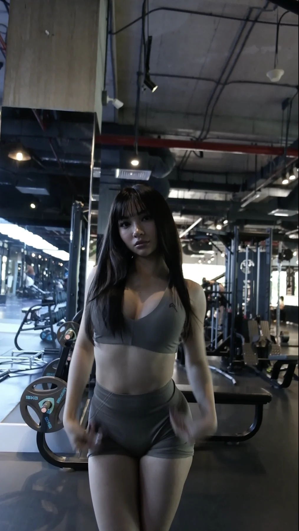 Katie Le picture 1 of 1