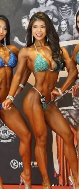 Christina Yue picture 1 of 1