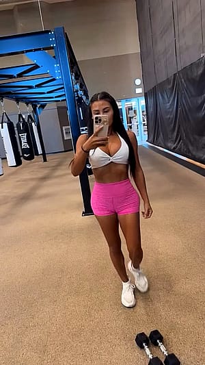 Victoria Nguyen (IG: tori_nguyen1402)'