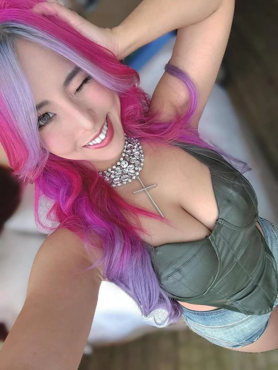 Mina Shirakawa picture 1 of 1