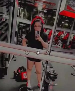 Filipina girl gym pic'