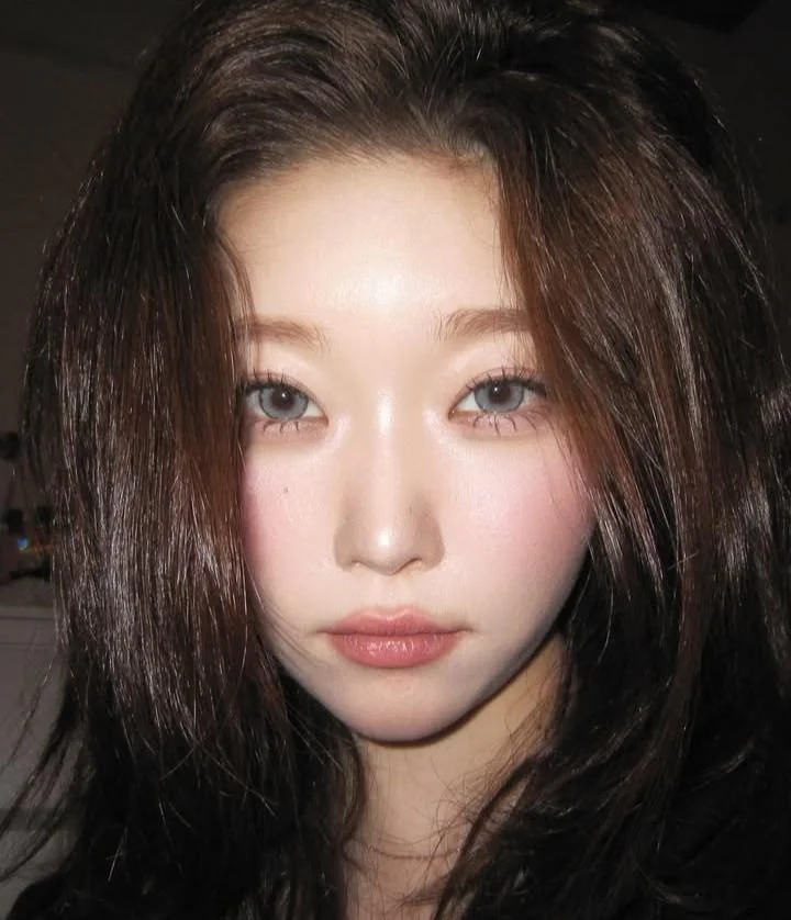 Billlie - Tsuki picture 1 of 1